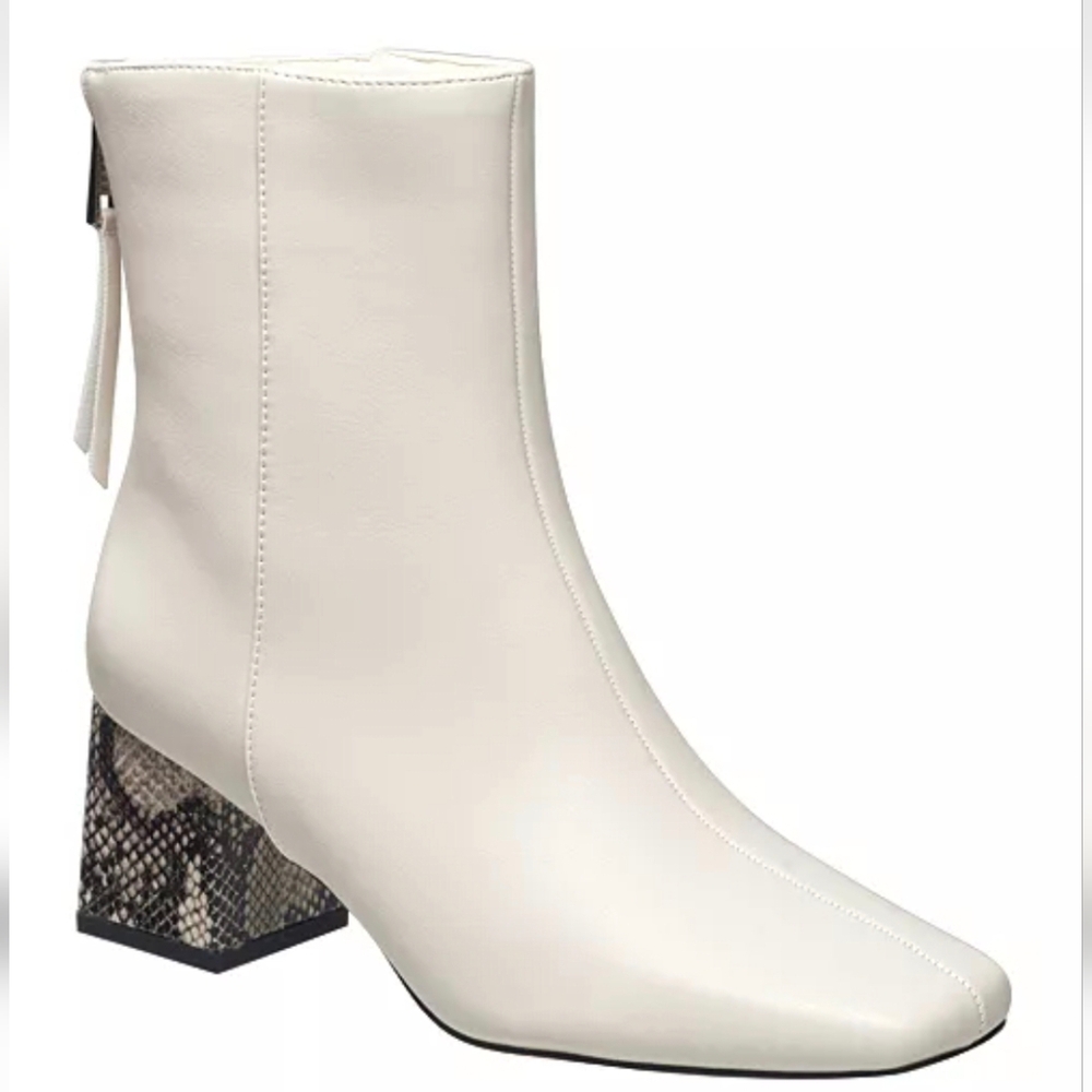 Chic White Ankle Boots with Snakeskin Block Heel